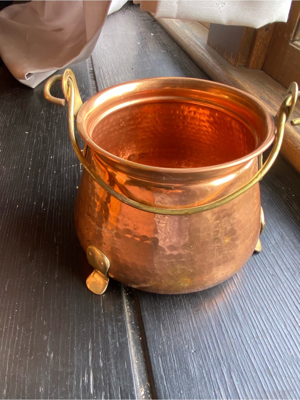 Hammered Copper Decorative Pot with Brass Handle - Copper Finish 5 inches